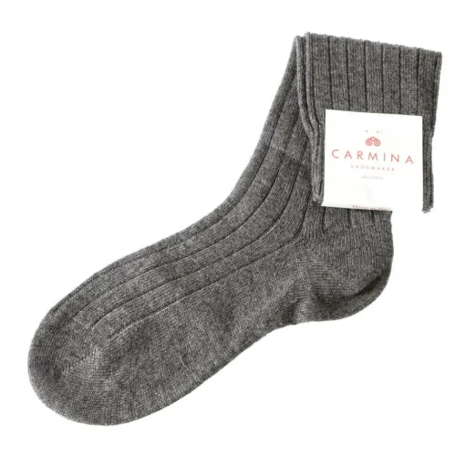 Calcetines en gris